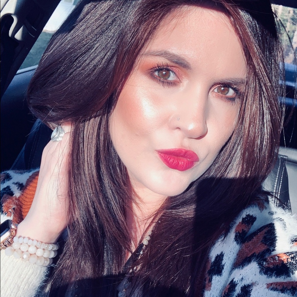 Meet your Posher, Katy